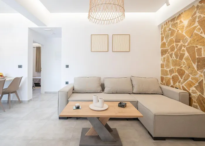 Stone And Sea Oasis *